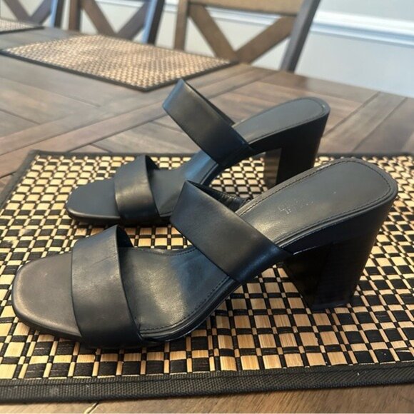 Michael Kors Glenda Black Leather Block Heel Slide Sandals Size 8 - Picture 2 of 12